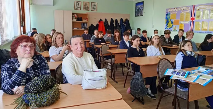 СБ № 4 Патриотический час Наши герои - щит нашей Родины (5)