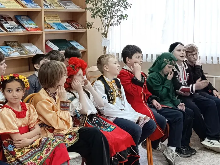 ДСБ №5 Приглашаем в Сказкоград всех девчонок и ребят. Праздник к Неделе детской книги. 4Б класс. 25.03.2026 год (19)