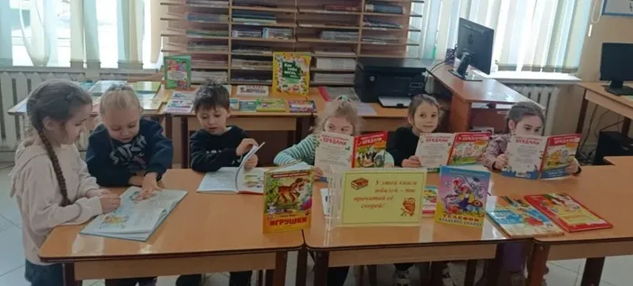 ЦДБ Уэтих книжек юбилей 1