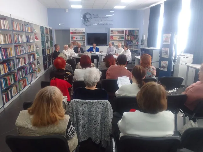 ЦБ Давайте дружить. Рожденные в СССРфото1