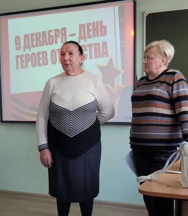 СБ № 4 Патриотический час Наши герои - щит нашей Родины (1)