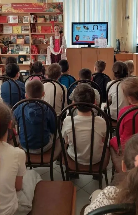 ЦДБ Мир книг - мир согласия 1